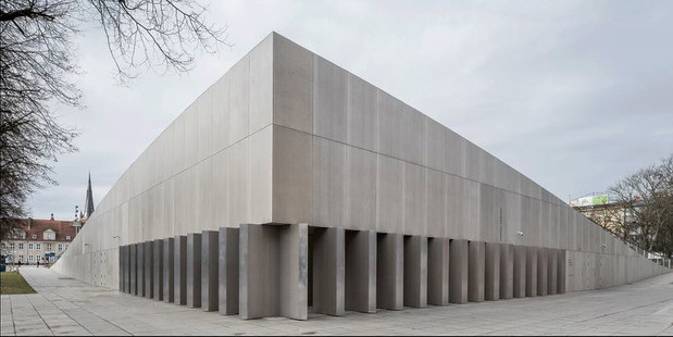 centrum-dialogu-przelomy-w-szczecinie-projektu-roberta-koniecznego-z-pracowni-kwk-promes-z-katowic-392242-GALLERYBIG-ffabd66