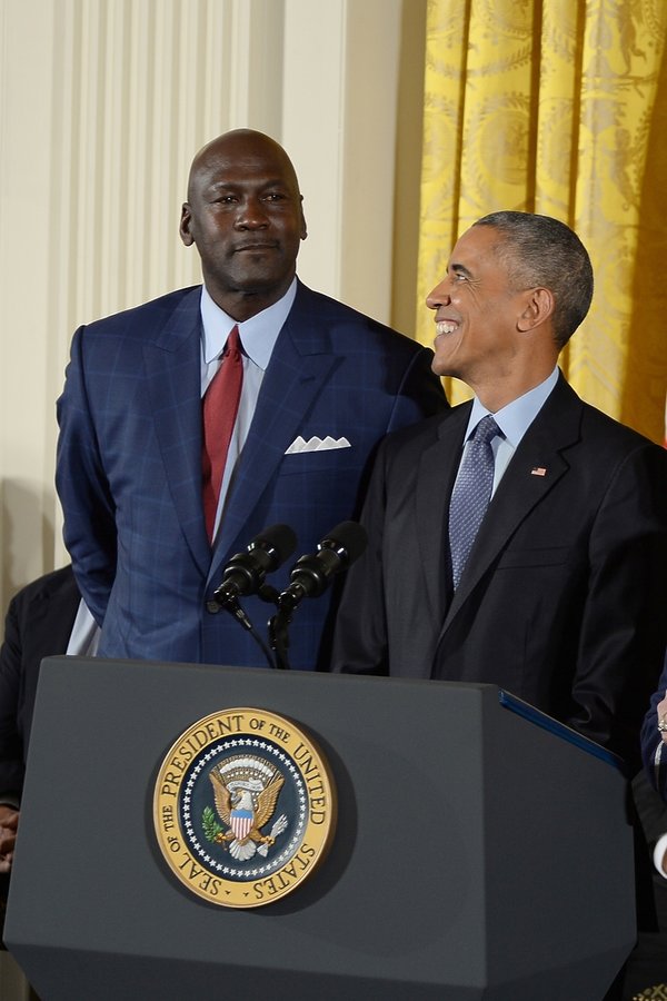 barack-obama-i-michael-jordan-392896-GALLERY600-a6a290c