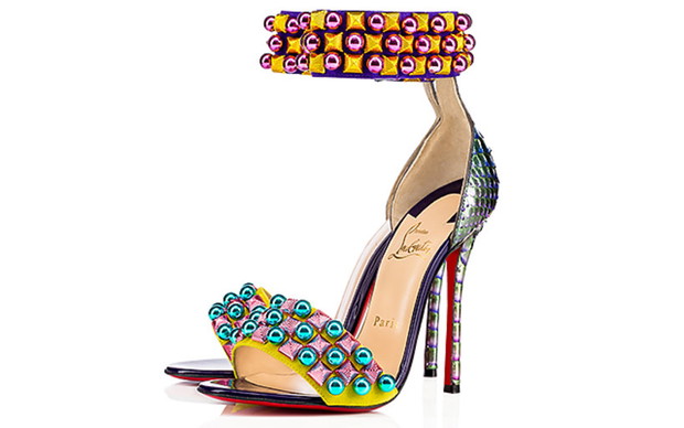 christian-louboutin-kolekcje-the-golden-age-na-jesien-i-zime-201617-393221-GALLERYBIG-debcc36