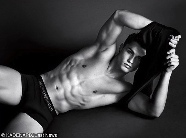 cristiano-ronaldo-real-madryt-cialo-ronaldo-394924-GALLERYBIG-aa65ca9