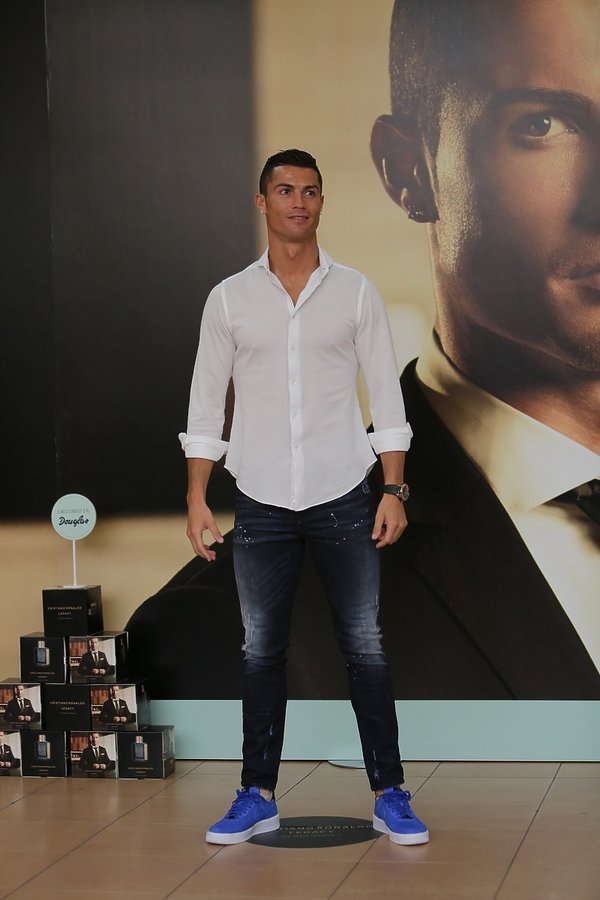 styl-cristiano-ronaldo-395404-GALLERY600-eb182d2