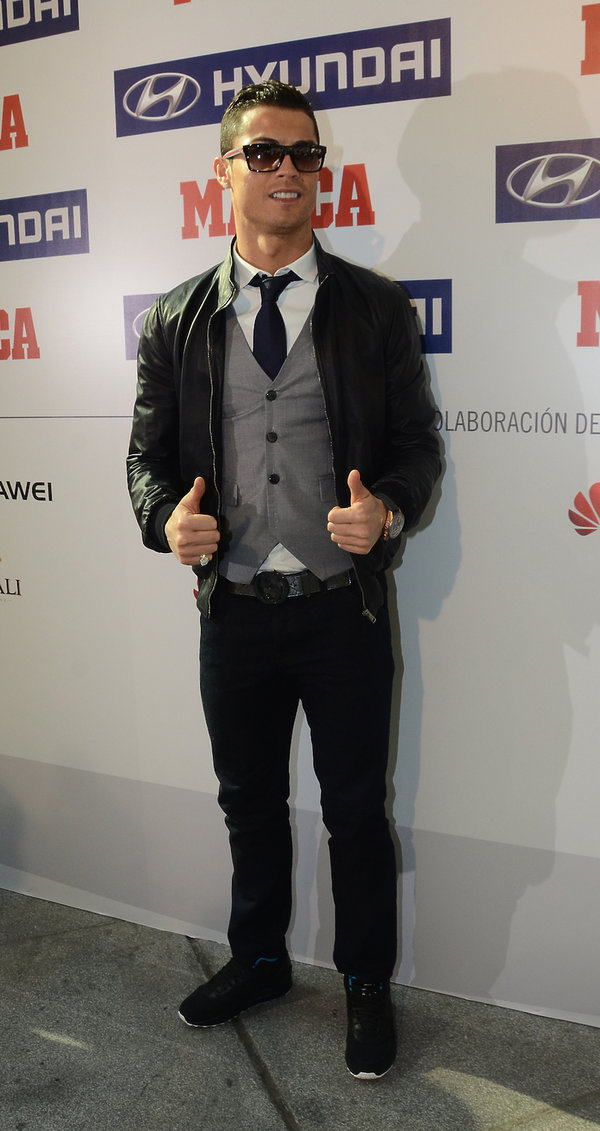 styl-cristiano-ronaldo-395410-GALLERY600-1adc36b