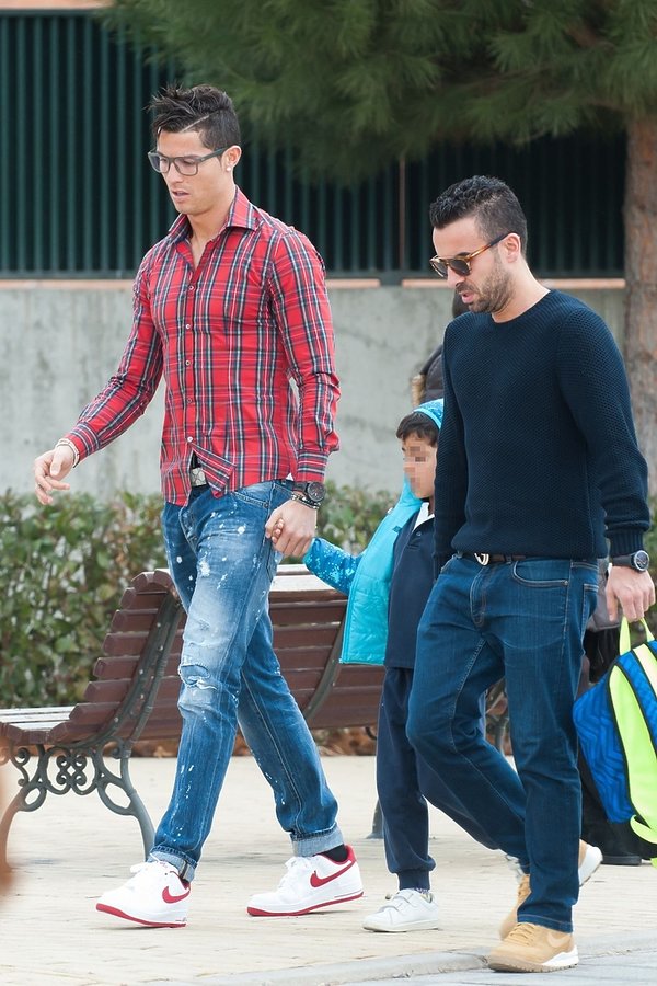 styl-cristiano-ronaldo-395411-GALLERY600-5a38ac4