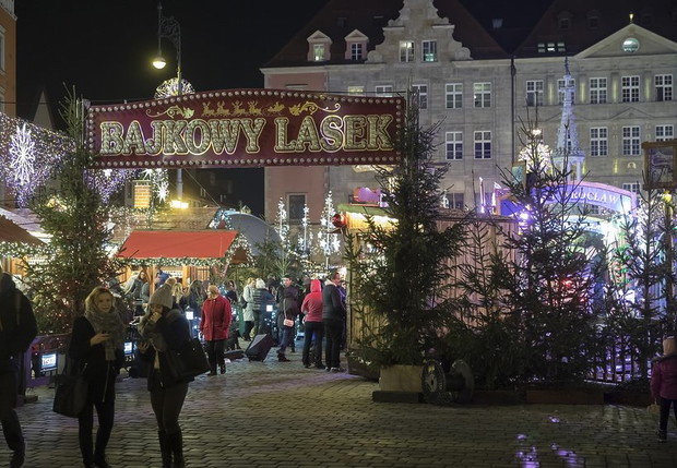wroclaw-iluminacja-swiateczna-395328-GALLERYBIG-82c761f
