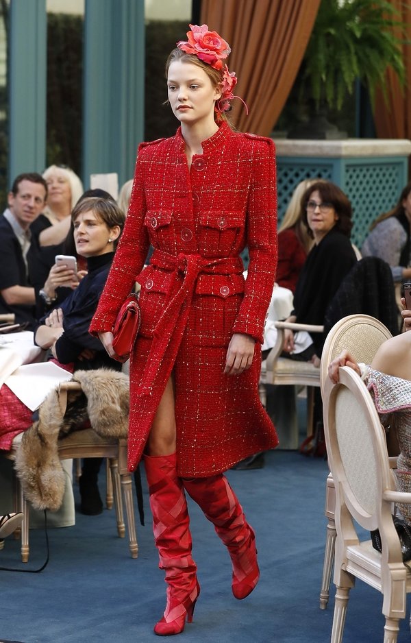 pokaz-chanel-kolekcja-mtiers-dart-396496-GALLERY600-4860a88