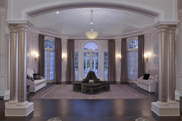 the-manor-397483-GALLERYBIG-fc80985