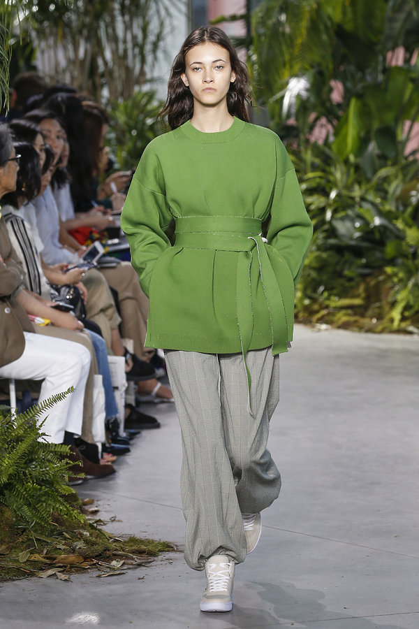 pokaz-lacoste-wiosna-2017-399202-GALLERY600-7d66389