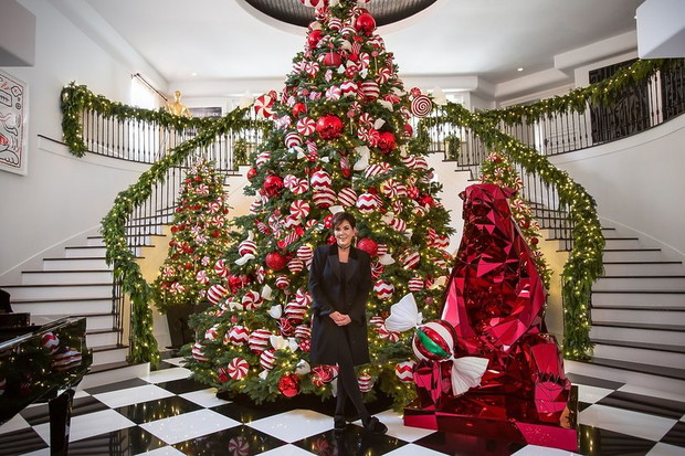 kris-jenner-kim-kardashian-kardashianowie-399721-GALLERYBIG-4556ea1