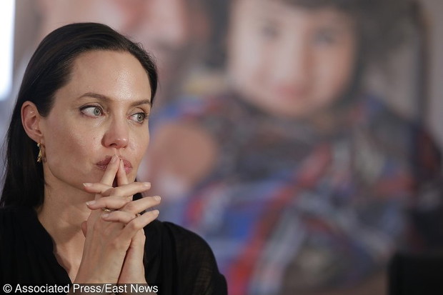 angelina-jolie-brad-pitt-401043-GALLERYBIG-ddfdf3f
