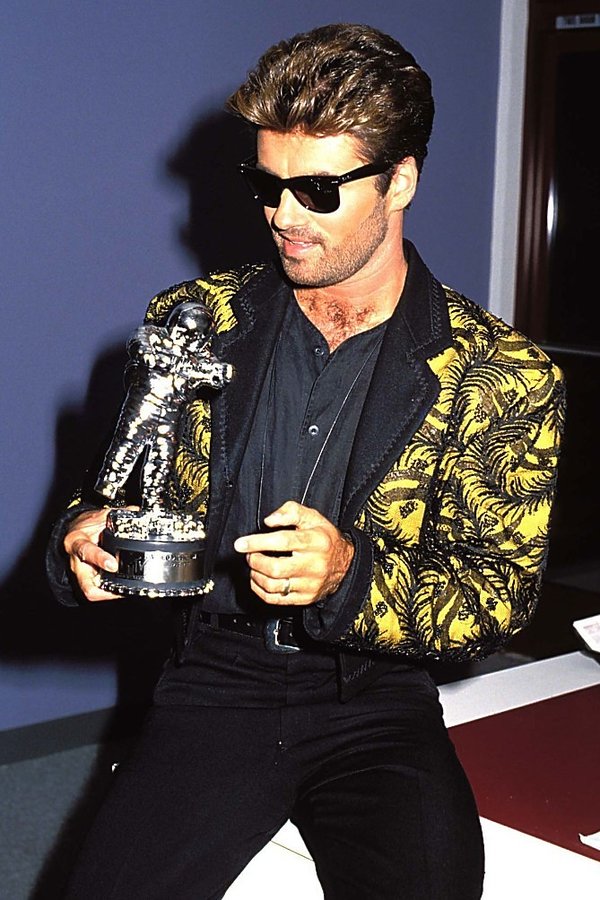 george-michael-401039-GALLERY600-541e4a8