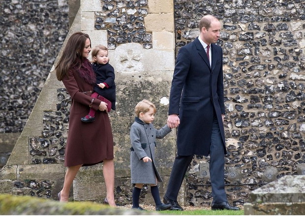 ksiezna-kate-ksiaze-william-ksiaze-george-ksiezniczka-charlotte-400820-GALLERYBIG-14d4956