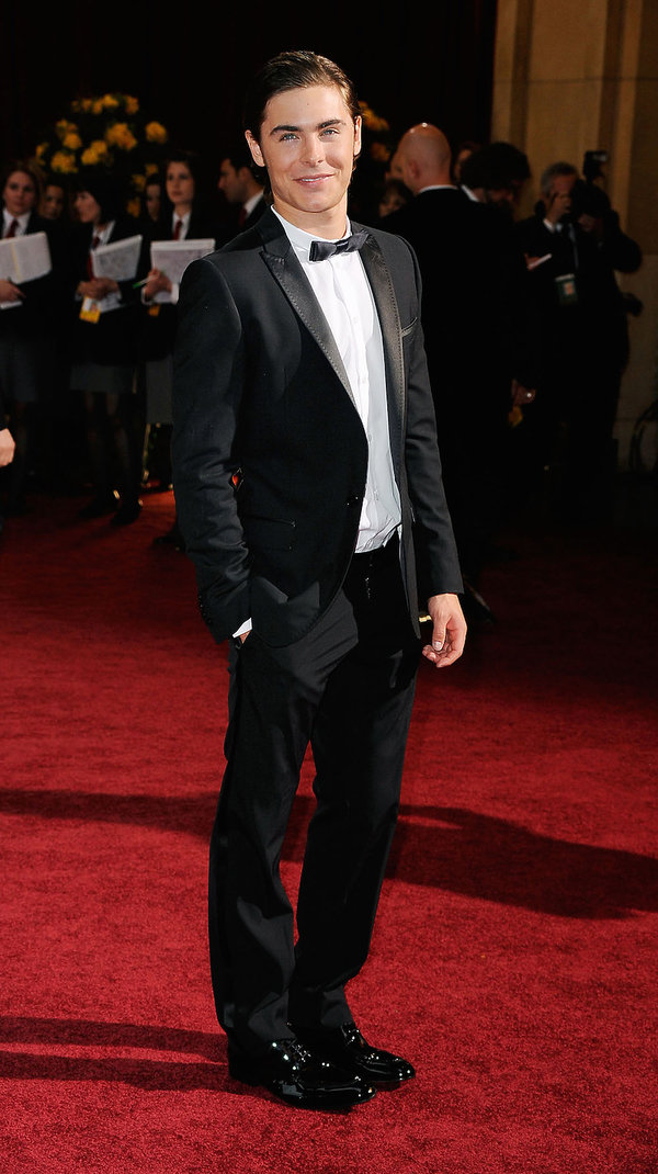 zac-efron-401481-GALLERY600-17d5198