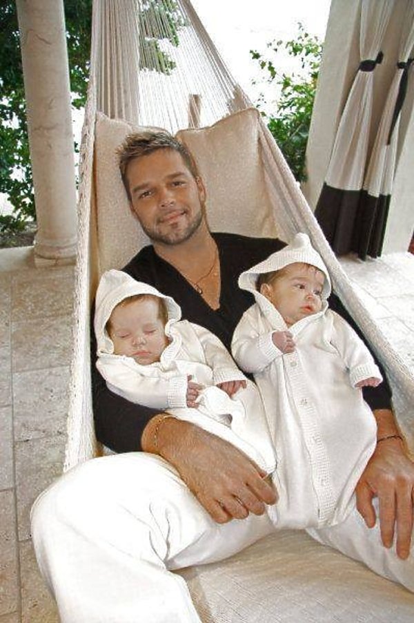 ricky-martin-z-synami-matteo-martin-valentino-martin-403084-GALLERY600-9e3f3f3