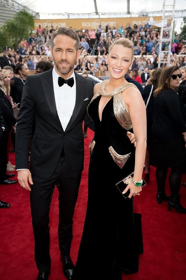 blake-lively-ryan-reynolds-zlote-globy-pary-na-zlotych-globach-403751-GALLERY600-c344cb0