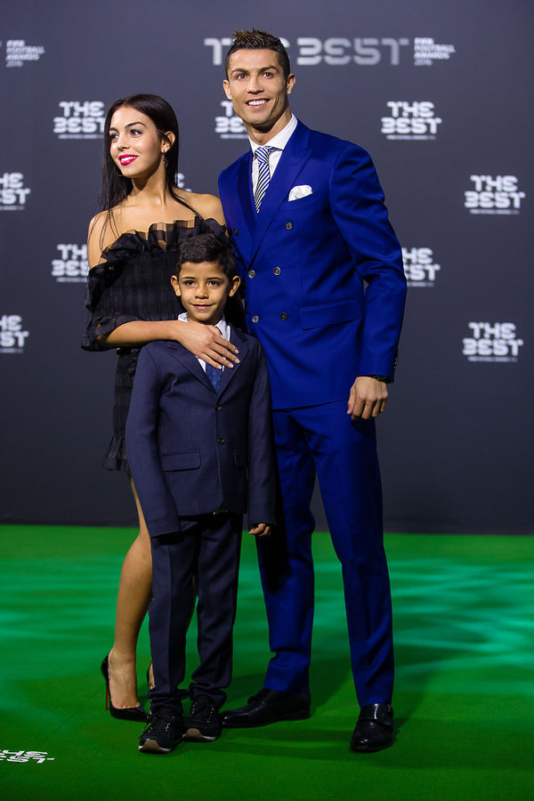 cristiano-ronaldo-georgina-rodriguez-cristiano-ronaldo-junior-403708-GALLERY600-2751fd3