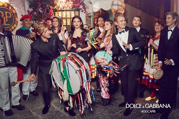 kampania-dolcegabbana-na-wiosne-2017-403740-GALLERYBIG-b49b2d2