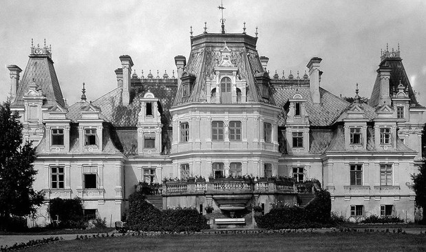 palac-w-guzowie-405821-GALLERYBIG-d4479f0