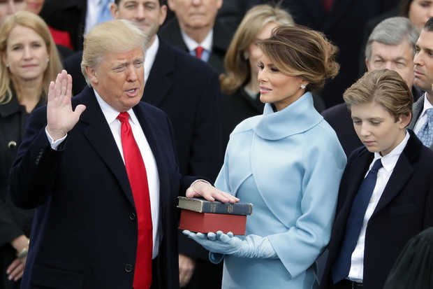 donald-trump-przysiega-406646-GALLERYBIG-3a807d5