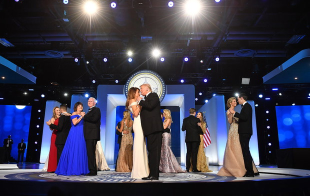 donald-trump-melania-trump-bal-inauguracyjny-trumpa-406820-GALLERYBIG-cc9a929