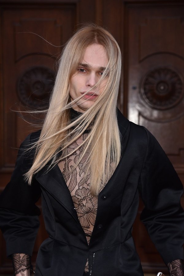 mateusz-maga-androgyniczni-mezczyzni-406782-GALLERY600-9f44156