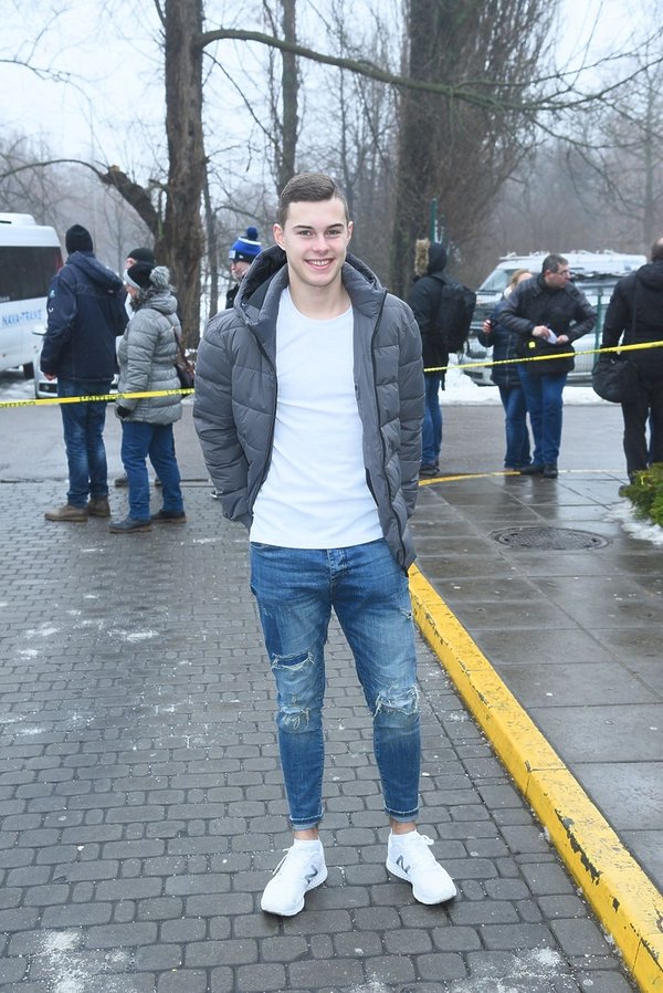 adam-zdrojkowski-w-dzinsach-406794-GALLERY600-dc06034