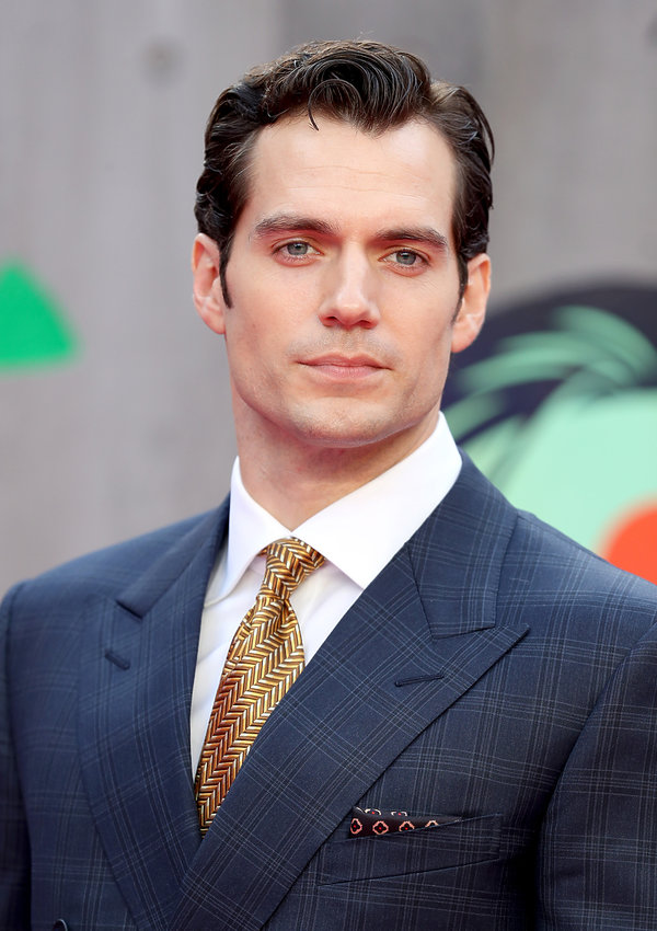 henry-cavill-407426-GALLERY600-83f425f