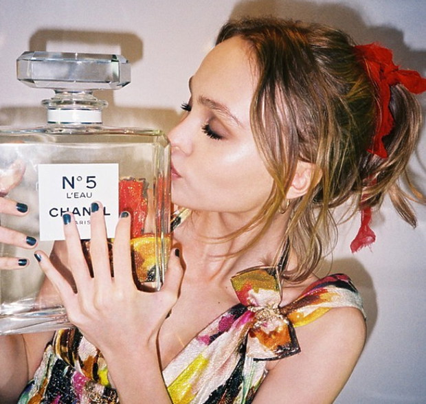 lily-rose-depp-407531-GALLERYBIG-ec6c9ad