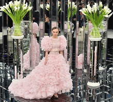 Suknia ślubna z pokazu haute couture chanel