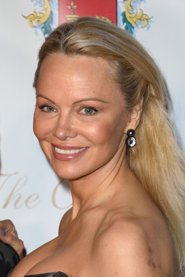 Pamela Anderson na gali Best Award 2017 w Pary?u