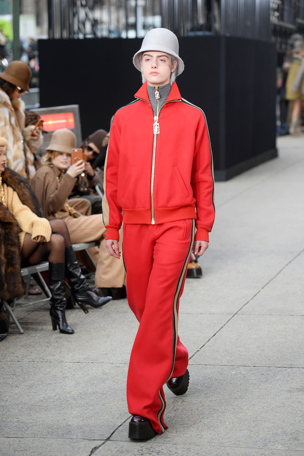 Marc Jacobs Fall 2017 Show - Runway