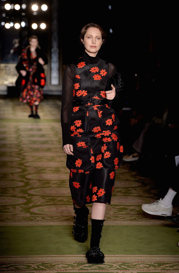 Simone Rocha - Runway - LFW February 2017