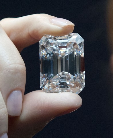 Stukaratowy diament