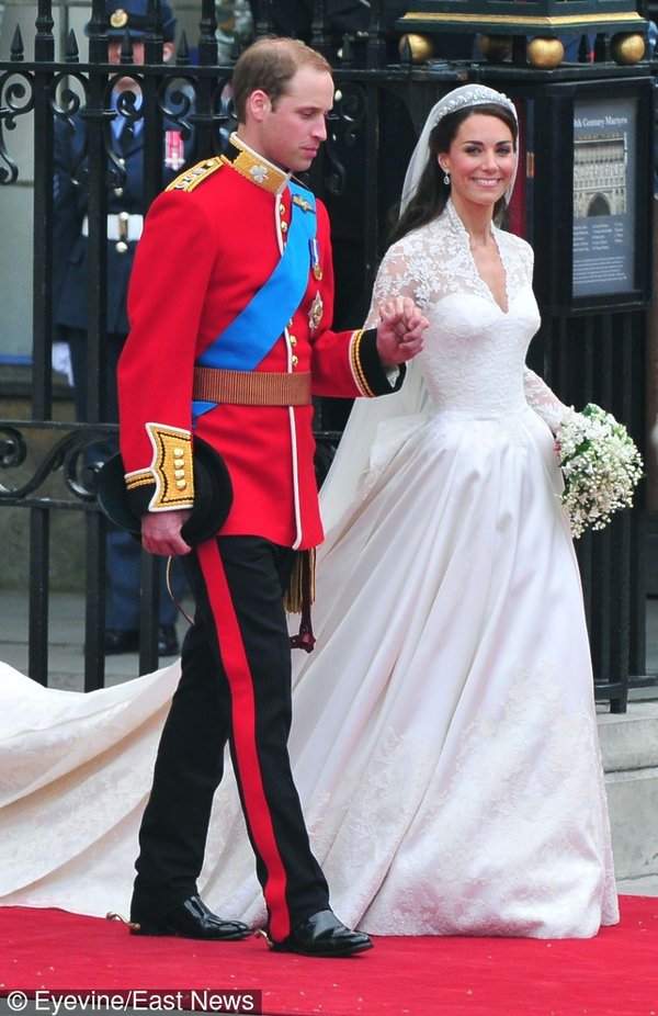29042011-ksiaze-william-i-kate-middleton-wzieli-slub-330739-GALLERY600-58b1478