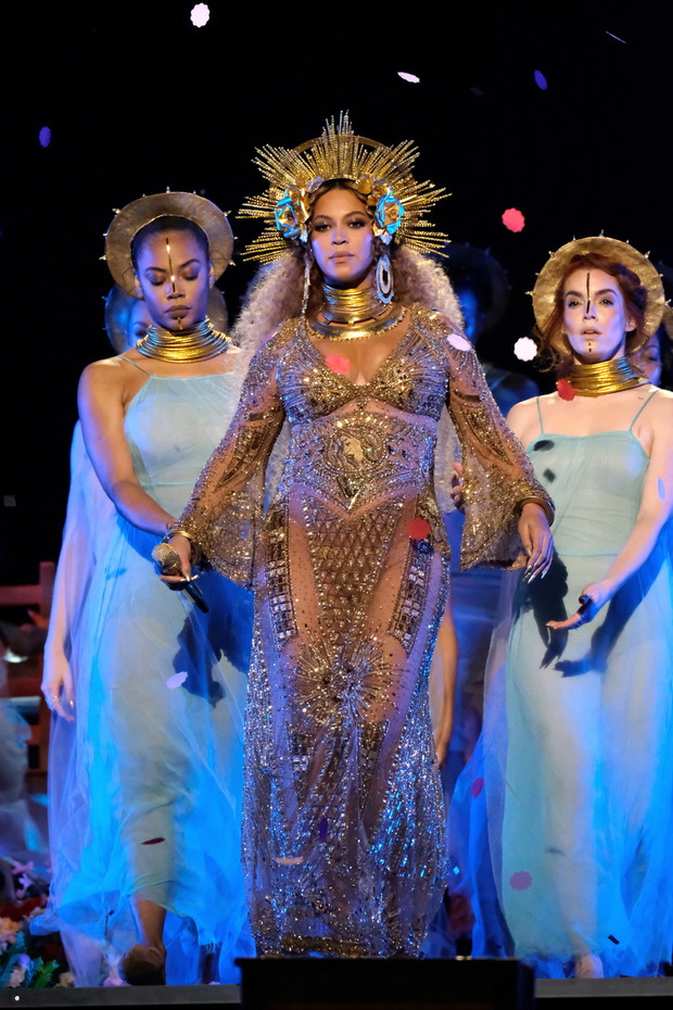 The 59th GRAMMY Awards - Roaming Show