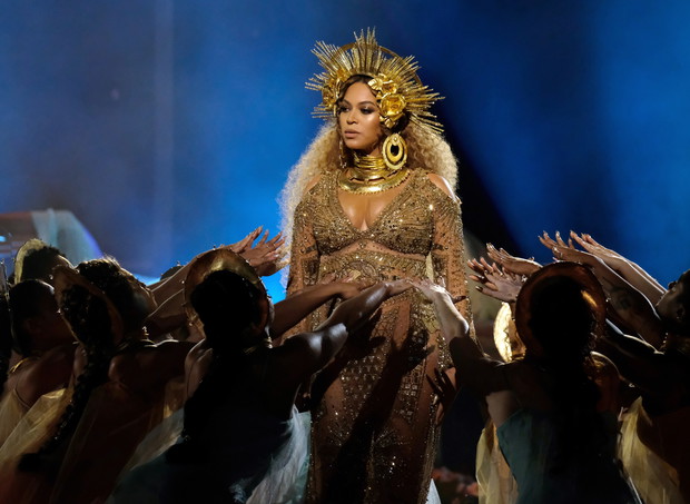 The 59th GRAMMY Awards - Roaming Show