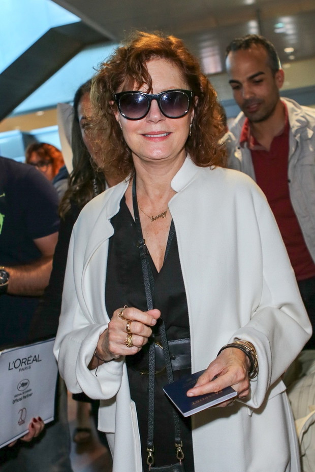 Cannes 2017 - gwiazdy na lotnisku