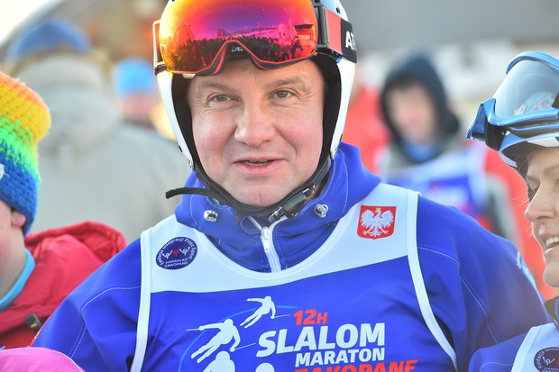 Prezydent RP Andrzej Duda wzi?? udzia? w slalomie narciarskim