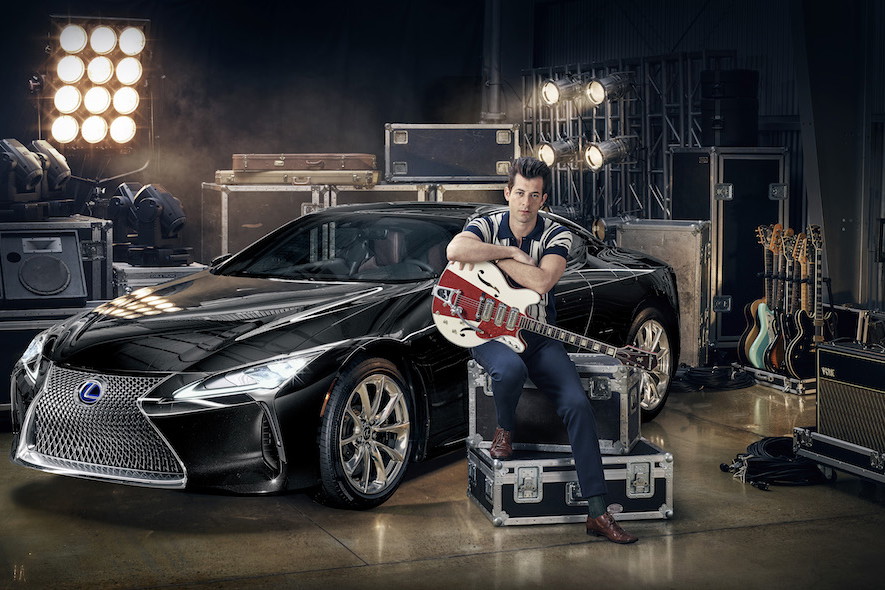 Nowy Lexus LC współpracuje z muzykiem Mark Ronson