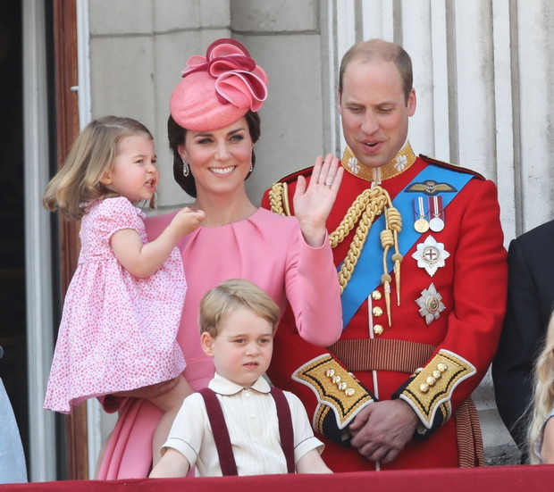 ?wi?to Trooping The Colour w Wielkiej Brytanii