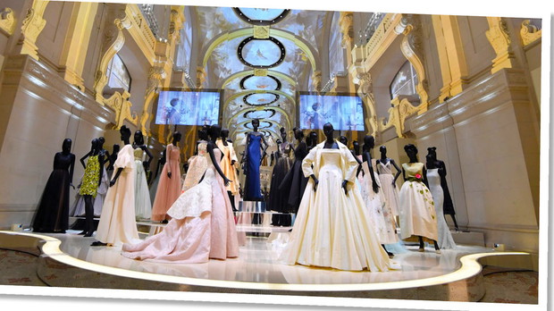 Wystawa z okazji 70-lecia domu mody Christian Dior „Christian Dior. Couturier Du Rêve”, Musée des arts décoratifs w Paryżu