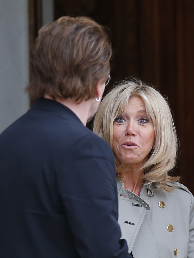 Bono spotka? si? z Brigitte Macron