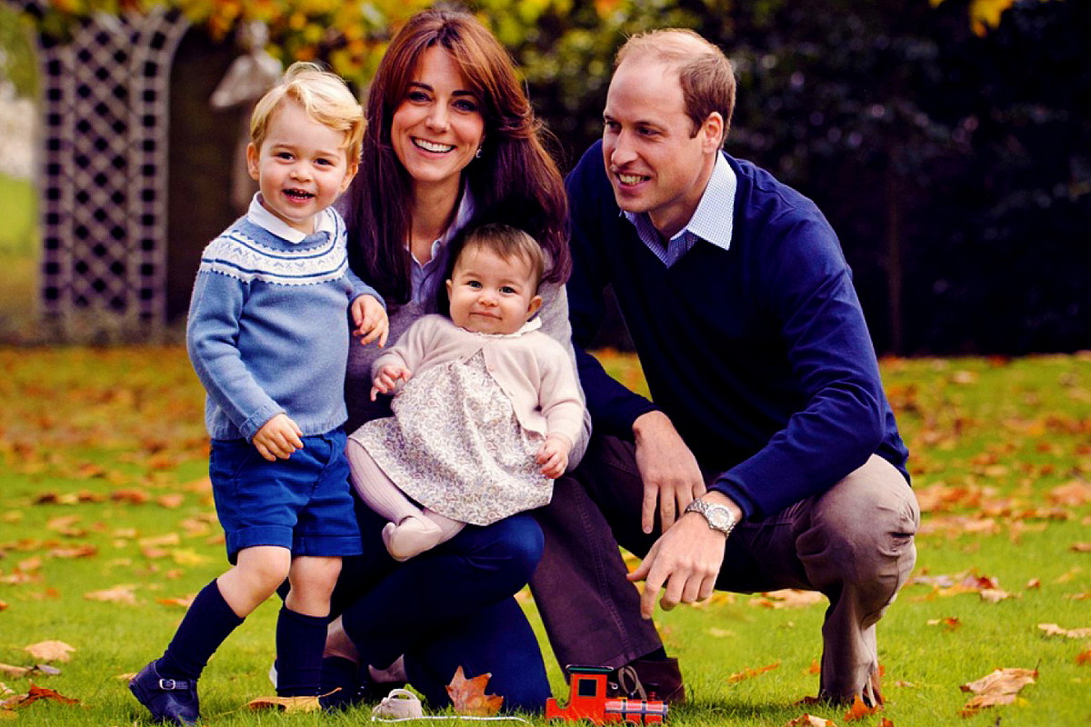 Momenty z życia księcia George'a i księżniczki Charlotte