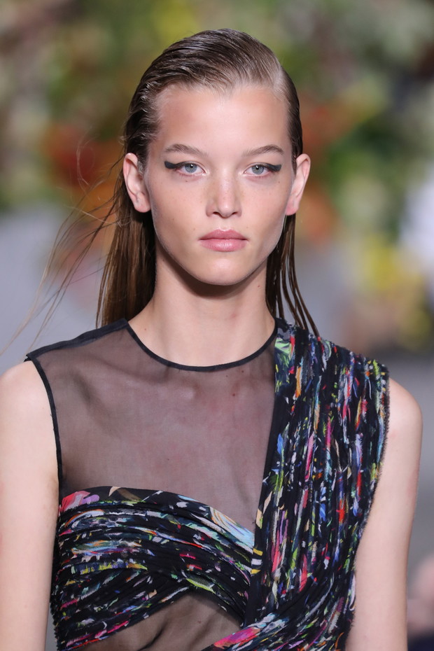 Jason Wu - Runway - September 2017 - New York Fashion Week