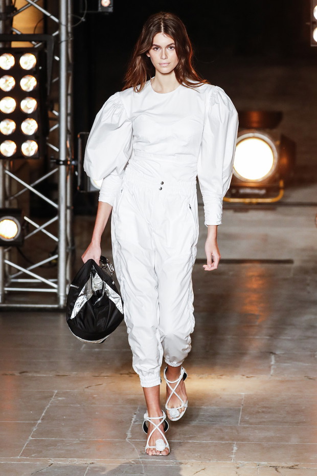 DÈfilÈ de mode printemps-ÈtÈ 2018 "Isabel Marant" ‡ Paris