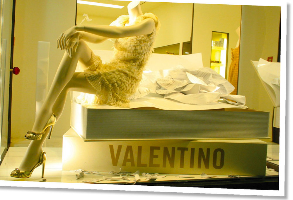 Nowe logo Valentino