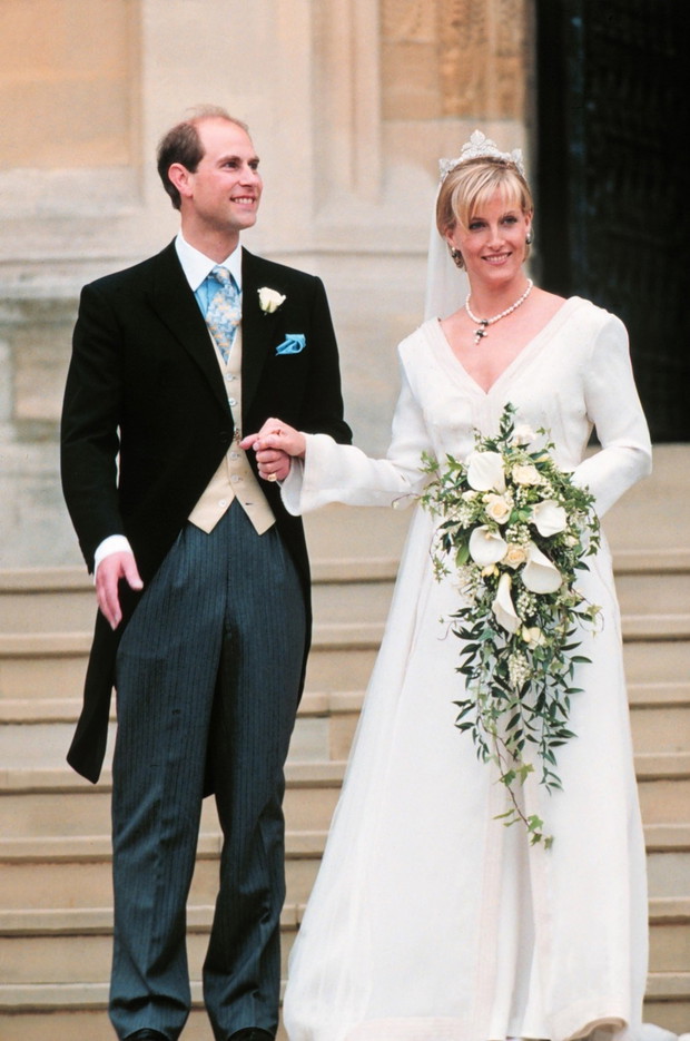 PHOTO: EAST NEWS/REX FEATURES WEDDING OF PRINCE EDWARD &amp; SOPHIE RHYS JONES