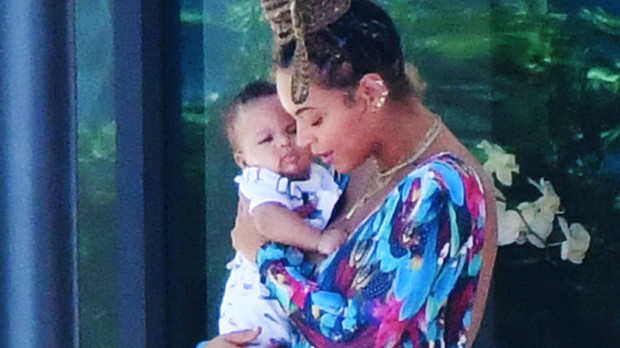 Beyonce z dziećmi, bliźniaki
