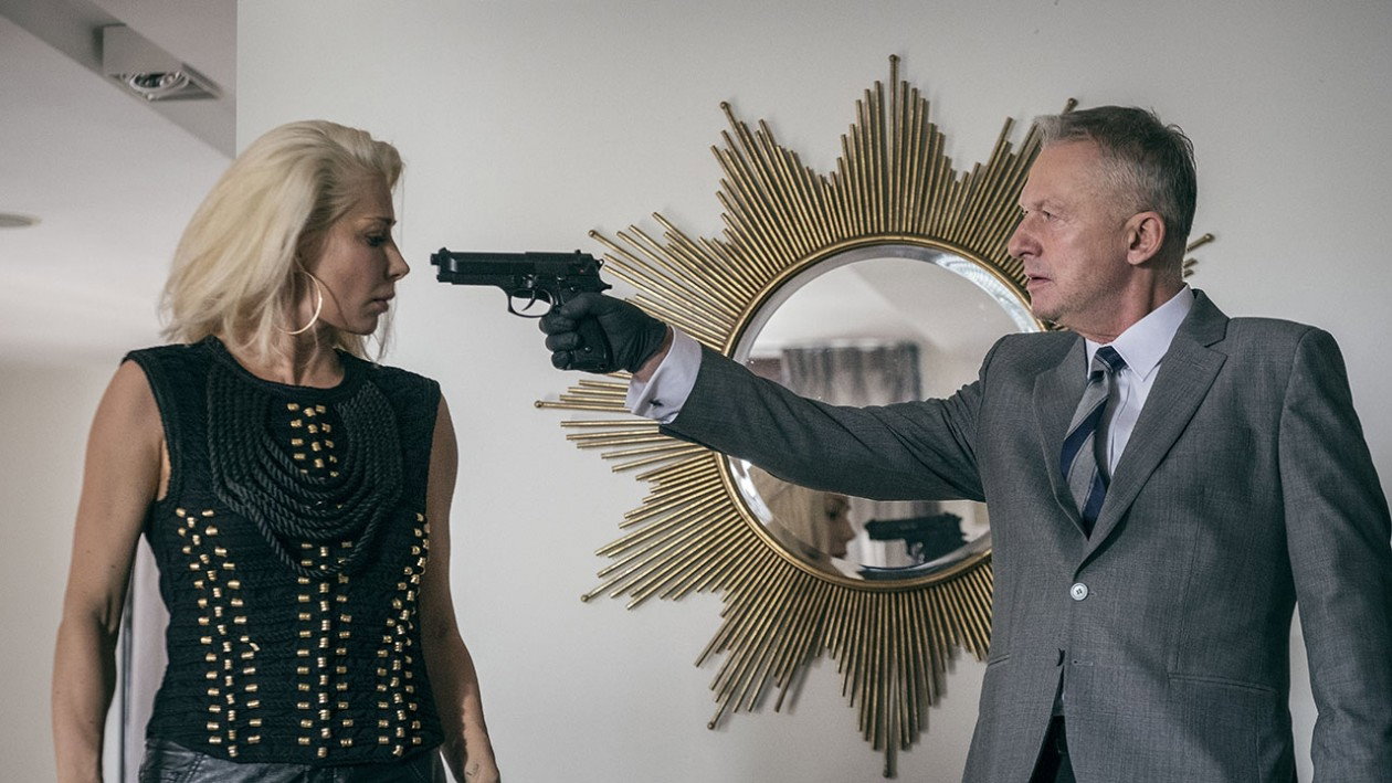 Kadry z filmu „Kobiety mafii” Patryka Vegi
