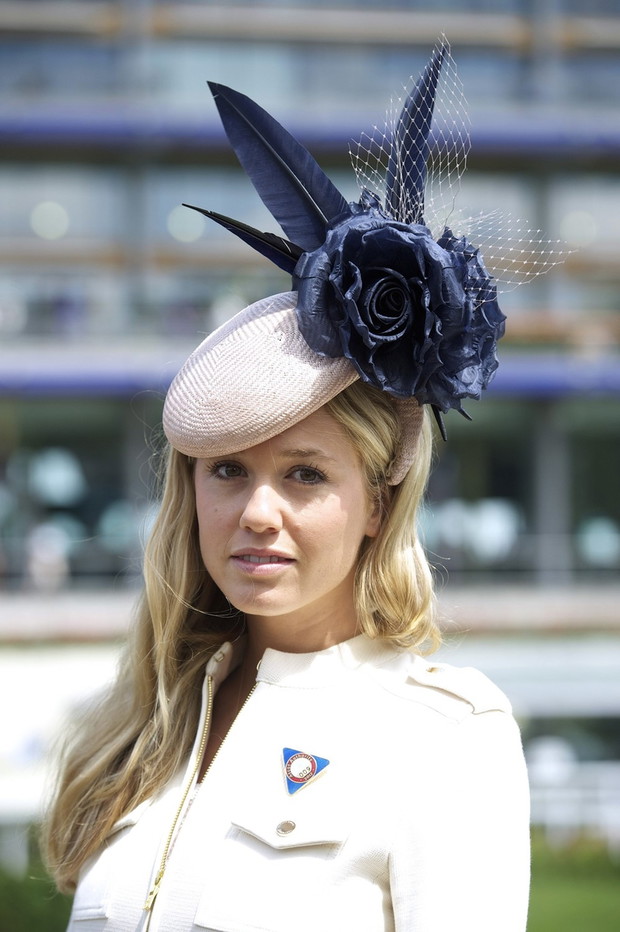 Rewia kapeluszy w Ascot