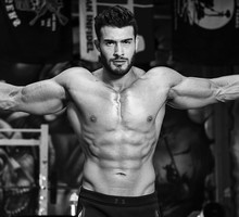 Gorący facet Britney Spears, Sam Asghari. Kim jest, co robi?